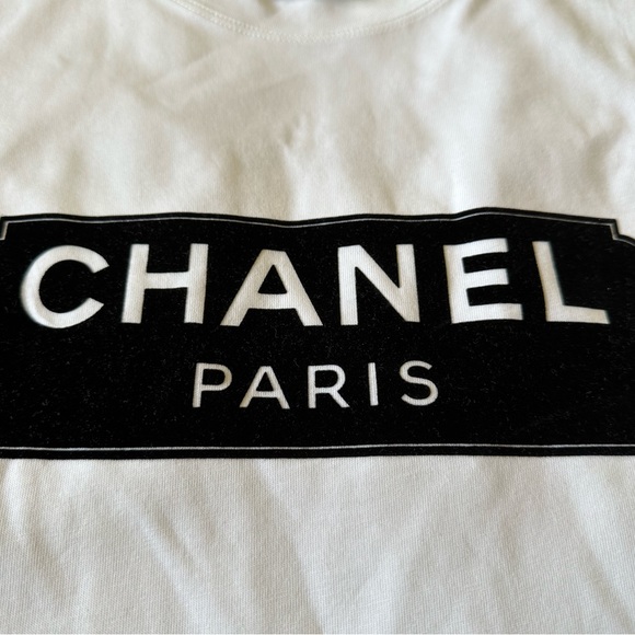 Authentic NWT CHANEL Top White Long T-shirt Tee Uniform New Logo Shirt Coco Sz S - Picture 6 of 6